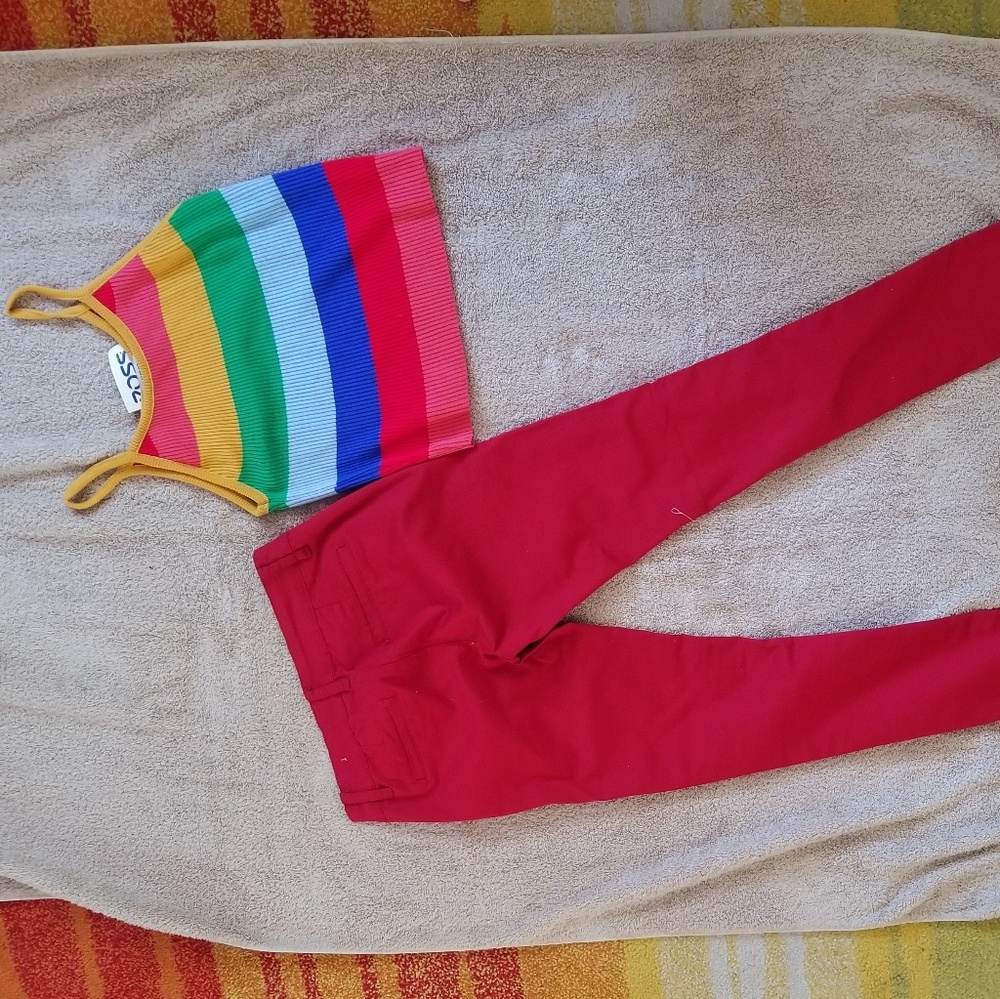 Outfit - Picture 2 of 2